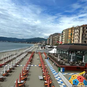  Appartamento Vista Mare Italia